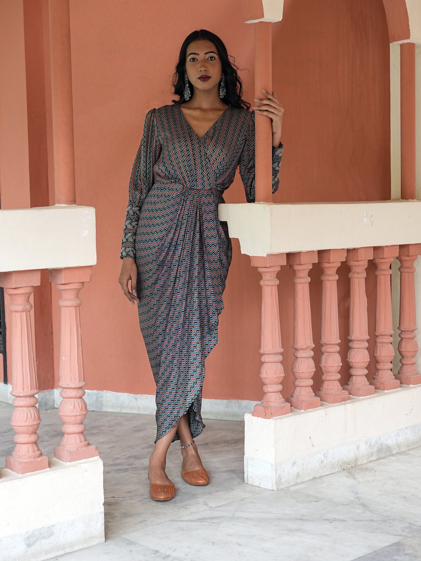 DRAPE AJRAK DRESS