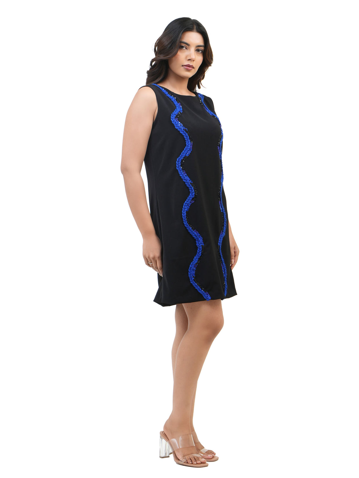 BLACK MYSTIC THREAD DRESS